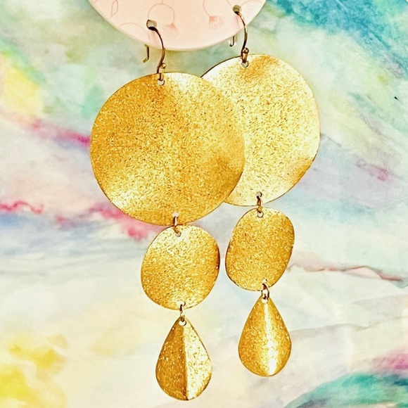 🌺🎉HP🎉🌺 NWT Anthropologie Serefina Gold Disk Chandeliers - Picture 15 of 15